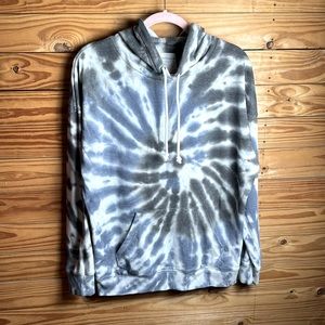 Size small Aeropostale hoodie drawstrings front pocket tie dye